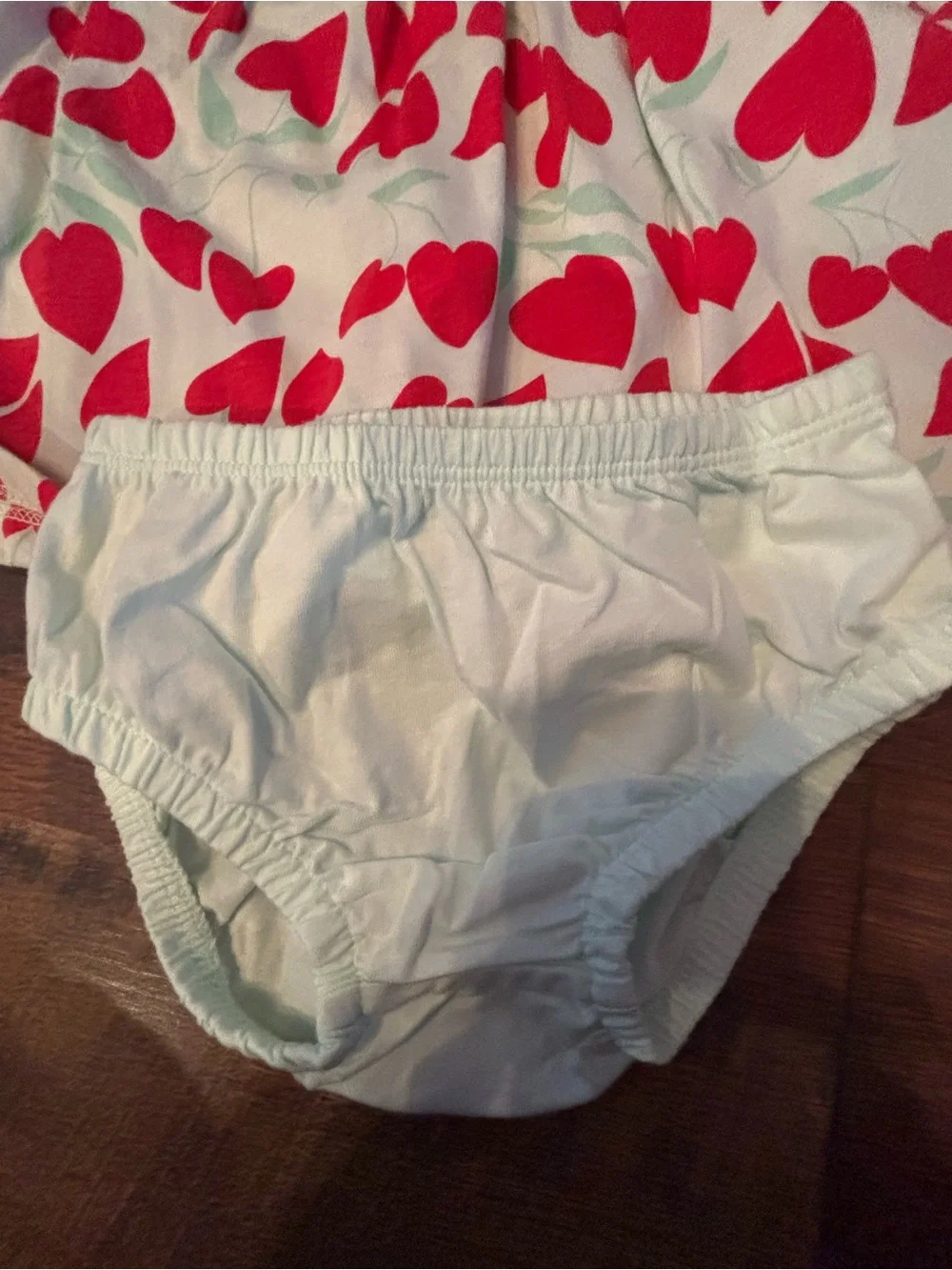 Carters baby heart print 2-piece set 9 months (dress & diaper cover)-NWT